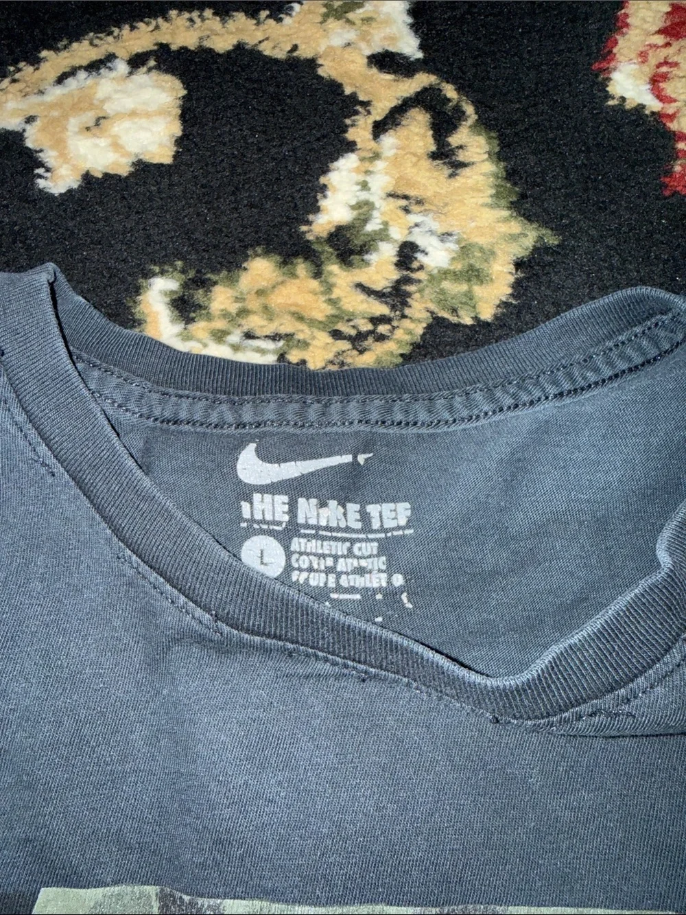 Nike Navy Short Sleeve Tee with Olive Camo Nike Air Graphic